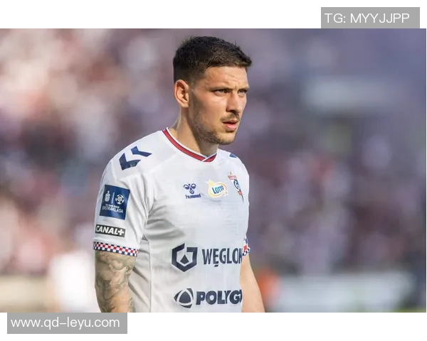 左后卫身价排行榜揭晓门德斯7500万领衔巴尔德紧随其后